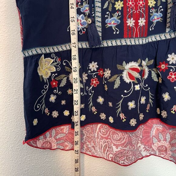 John Mark Embroidered Floral Blouse Size Small - Picture 11 of 12